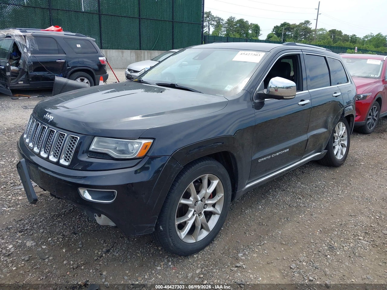 2014 JEEP GRAND CHEROKEE SUMMIT · 2/11