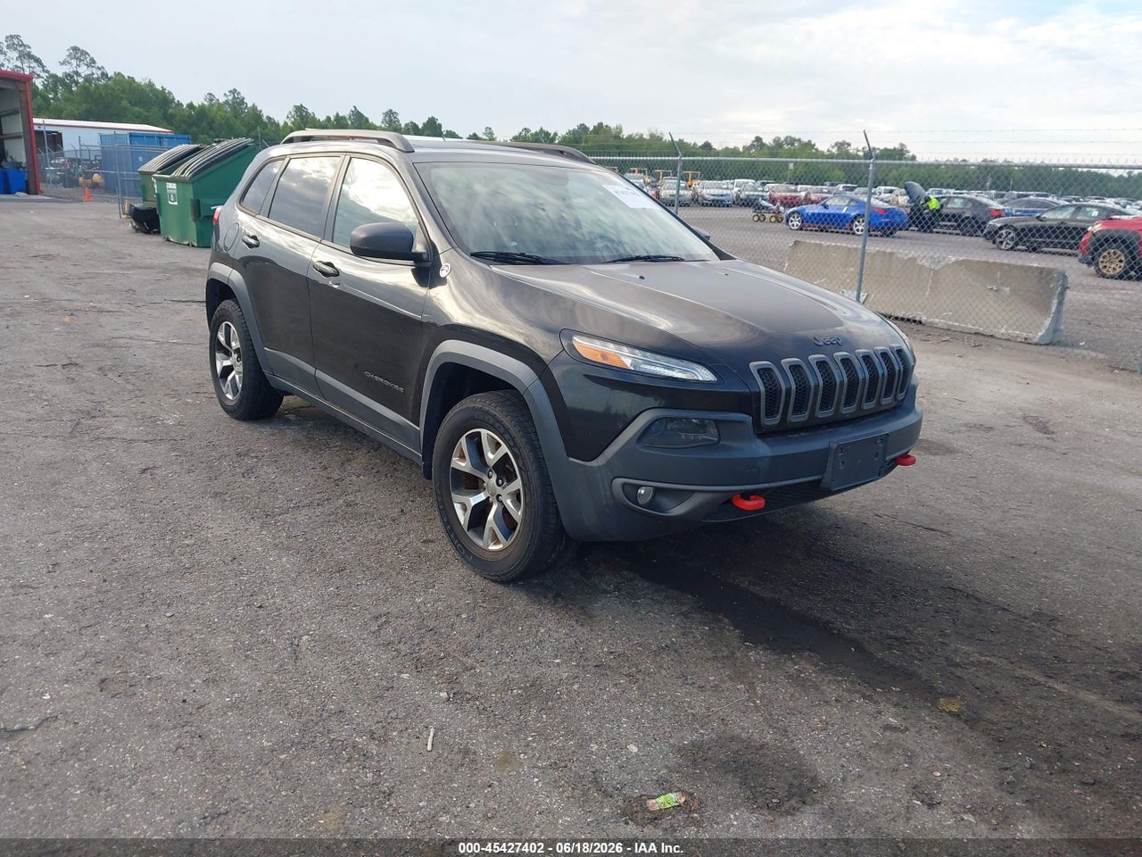 1C4PJMBB4FW****** · 2015 JEEP CHEROKEE TRAILHAWK
