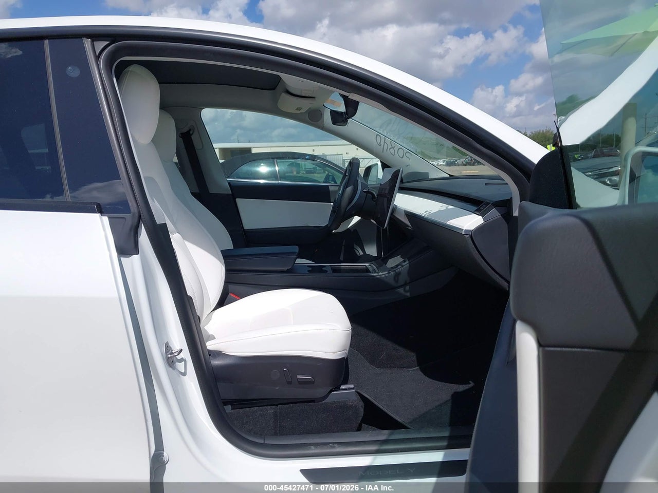 2021 TESLA MODEL Y LONG RANGE DUAL MOTOR ALL-WHEEL DRIVE · 5/11