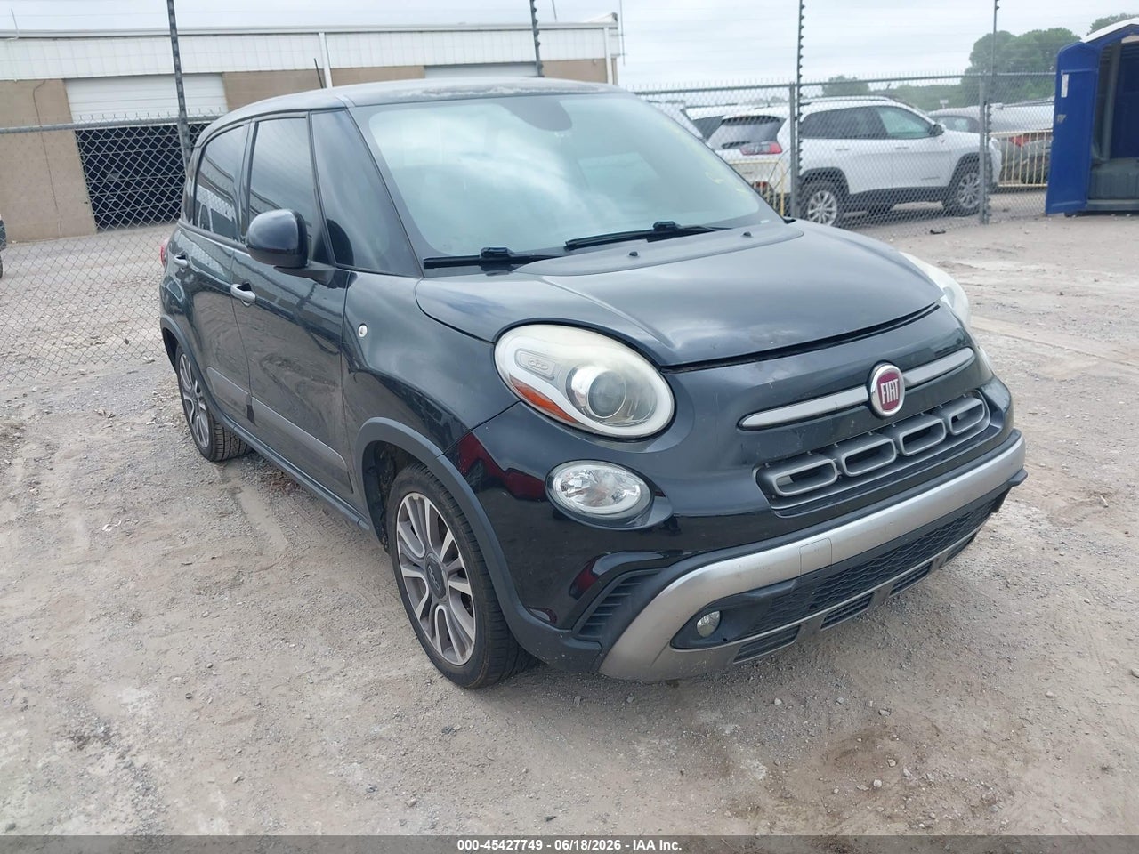 ZFBCFADH1JZ****** · 2018 FIAT 500L TREKKING