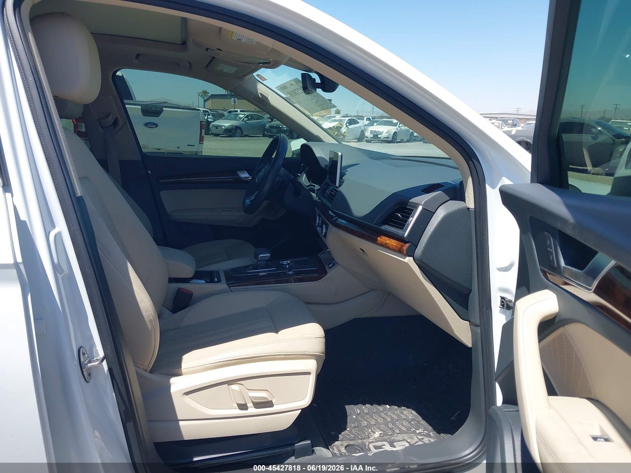 2018 AUDI Q5 2.0T PREMIUM/2.0T TECH PREMIUM · 5/11