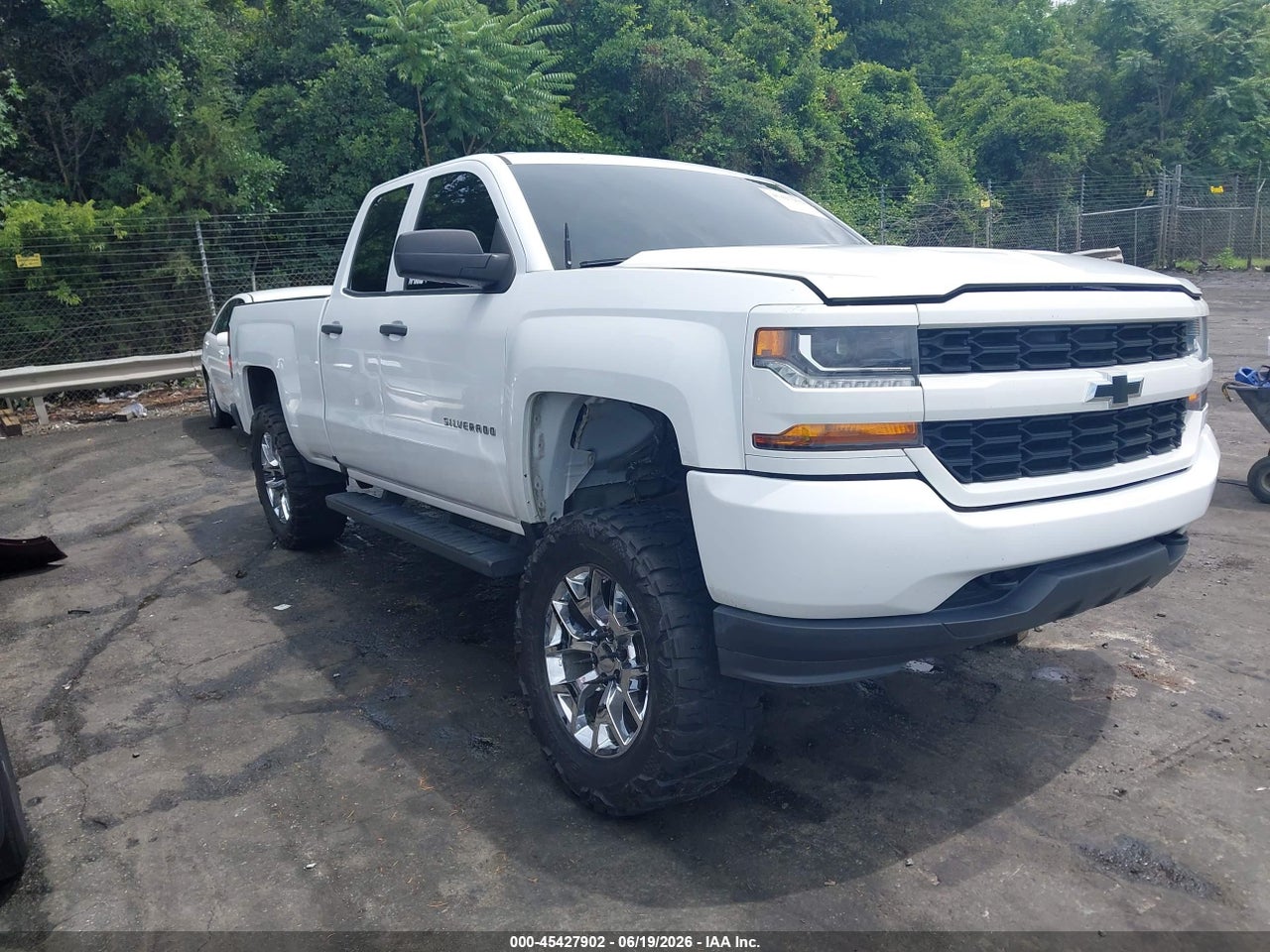 1GCVKPEC2JZ****** · 2018 CHEVROLET SILVERADO 1500 CUSTOM