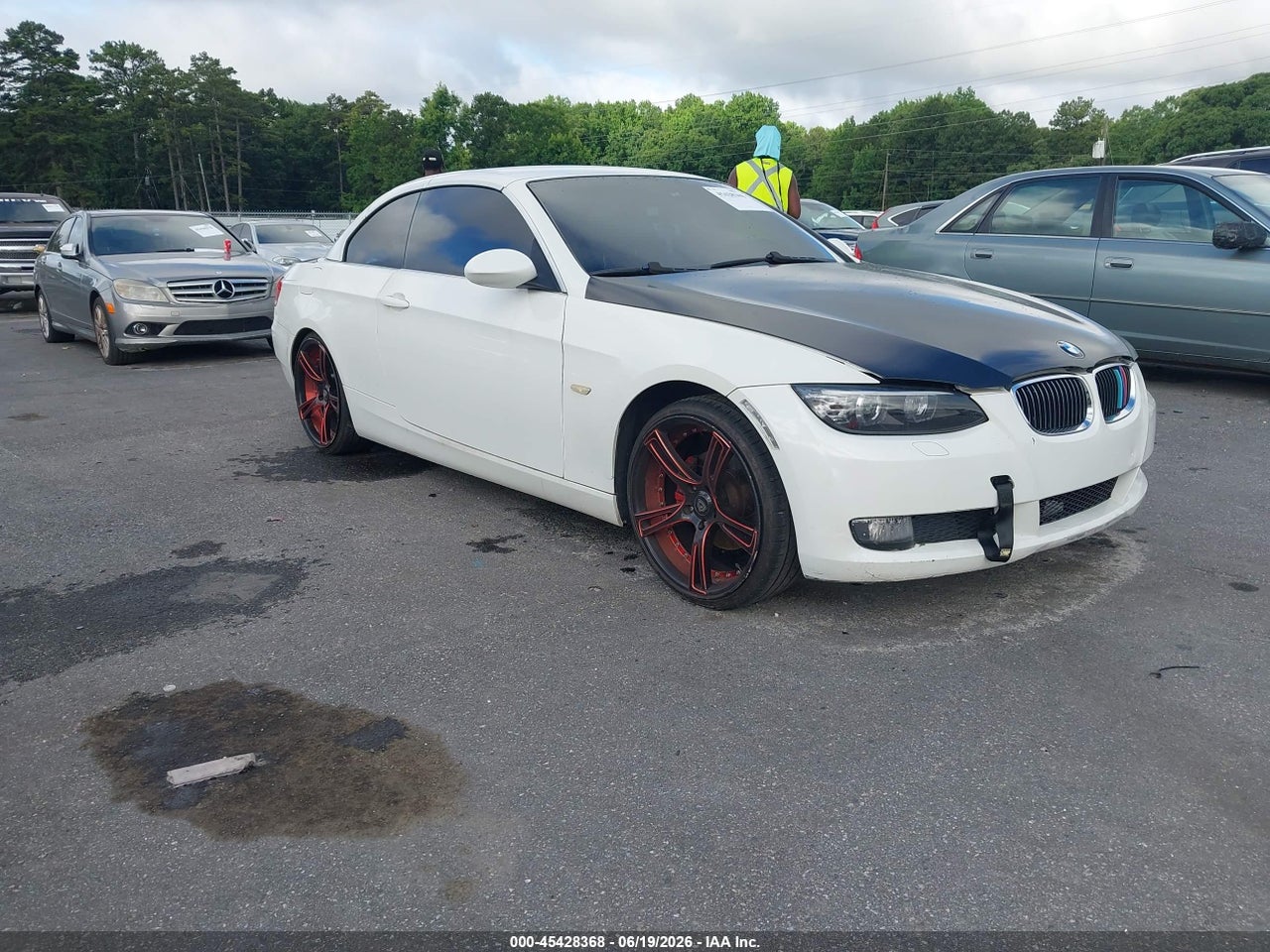 WBAWL13538P****** · 2008 BMW 328I