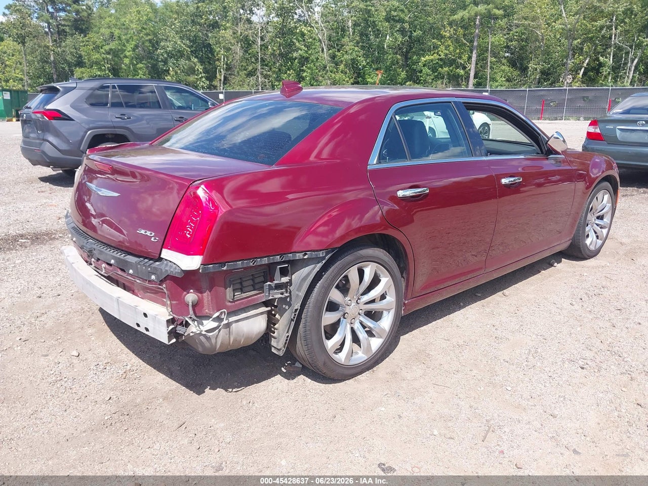 2017 CHRYSLER 300C · 4/11