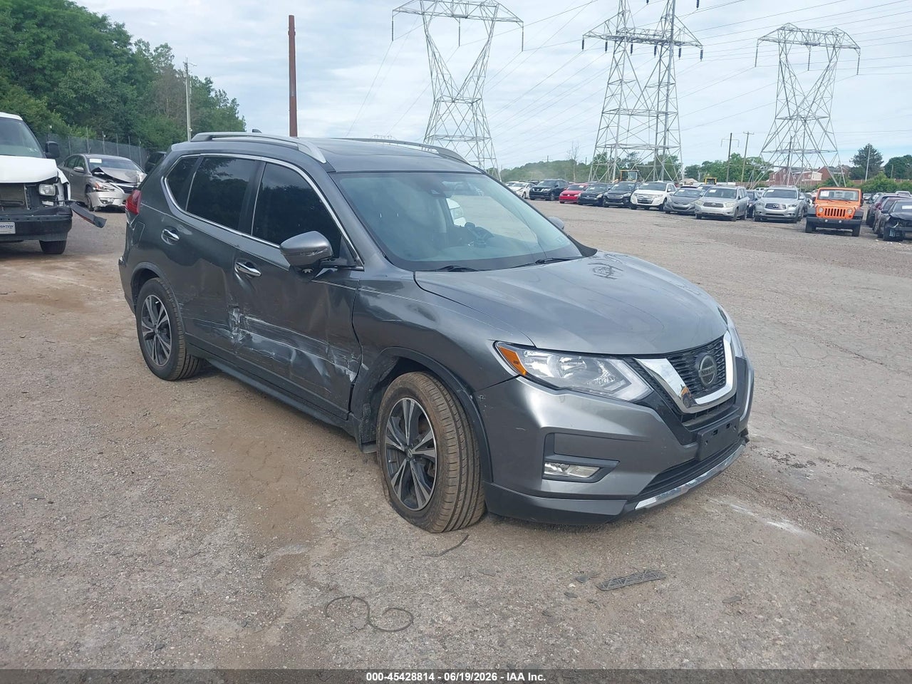 JN8AT2MV6LW****** · 2020 NISSAN ROGUE SV INTELLIGENT AWD