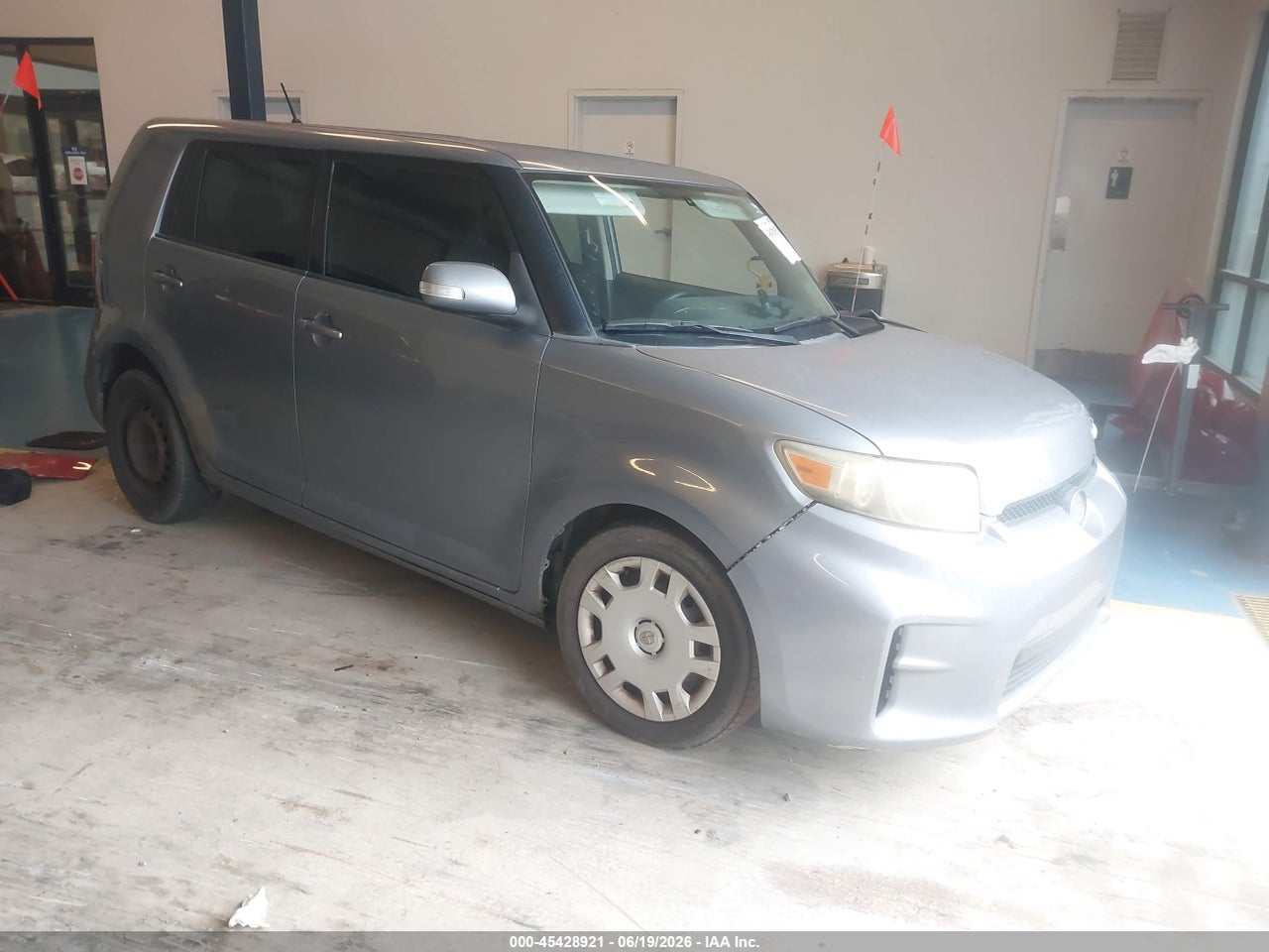JTLZE4FE9B1****** · 2011 SCION XB