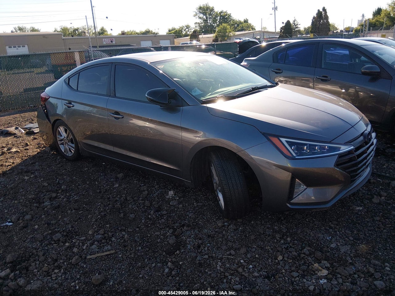5NPD84LF4KH****** · 2019 HYUNDAI ELANTRA LIMITED