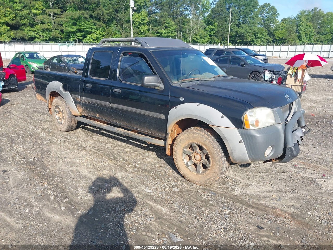1N6ED29X22C****** · 2002 NISSAN FRONTIER XE-V6