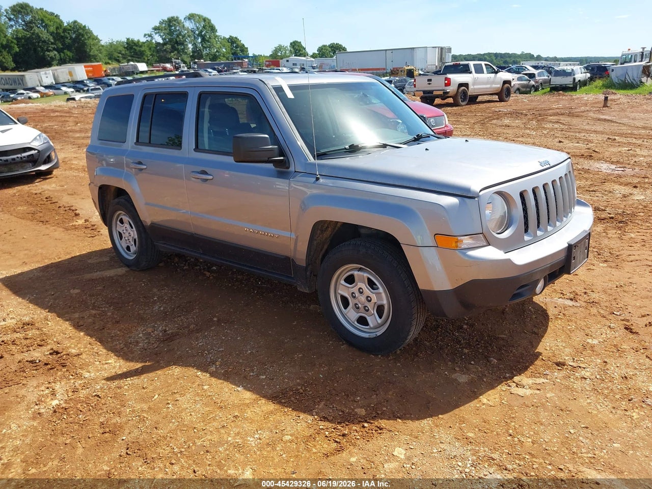 1C4NJPBA6GD****** · 2016 JEEP PATRIOT SPORT
