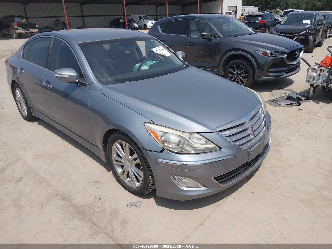 KMHGC4DD9EU****** · 2014 HYUNDAI GENESIS 3.8