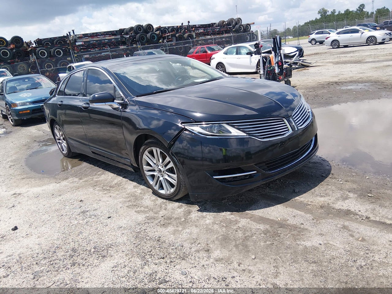 3LN6L2J94ER****** · 2014 LINCOLN MKZ