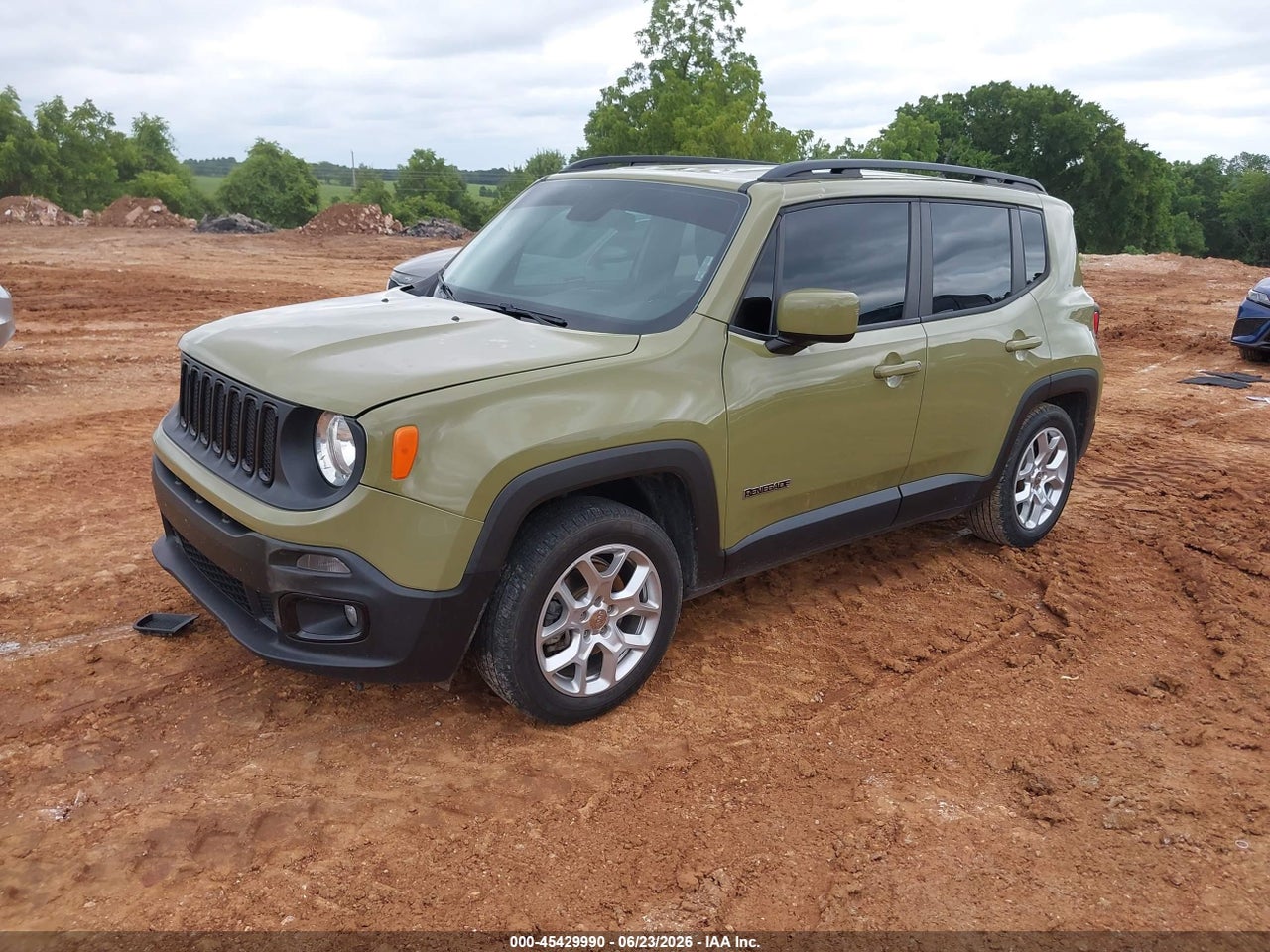 2015 JEEP RENEGADE LATITUDE · 2/11