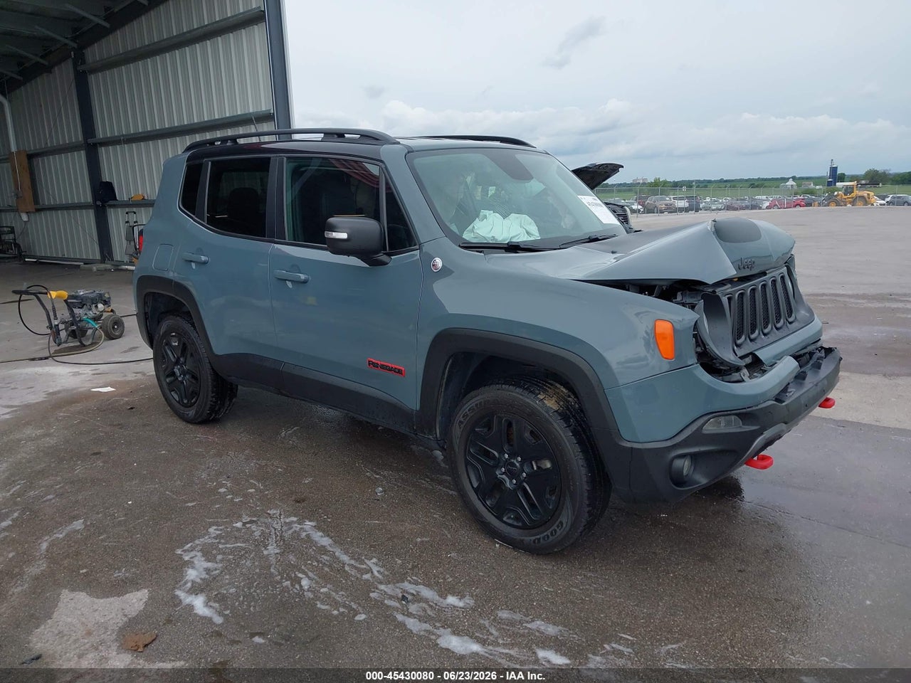 ZACCJBCB2JP****** · 2018 JEEP RENEGADE TRAILHAWK 4X4