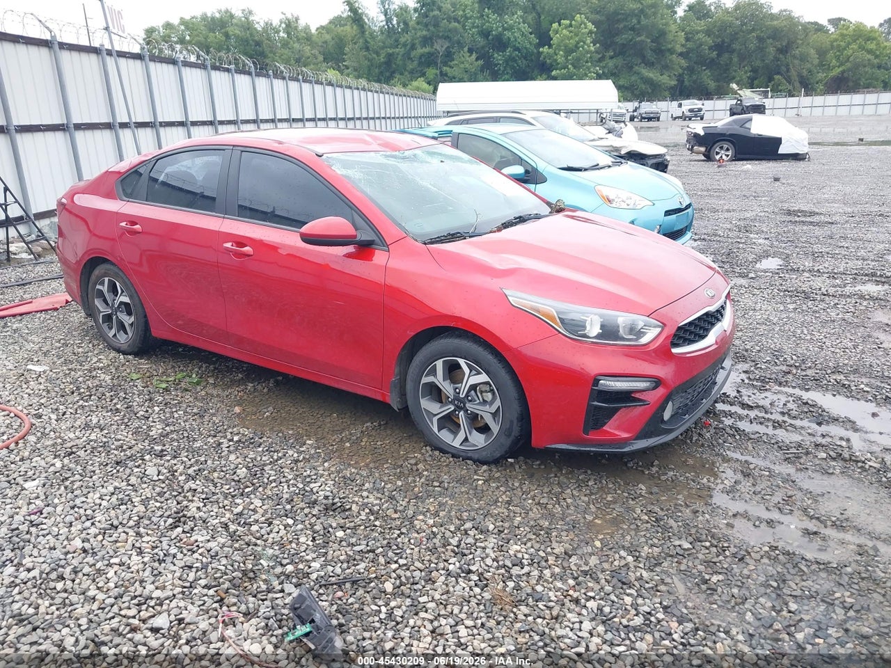 3KPF24AD8ME****** · 2021 KIA FORTE LXS