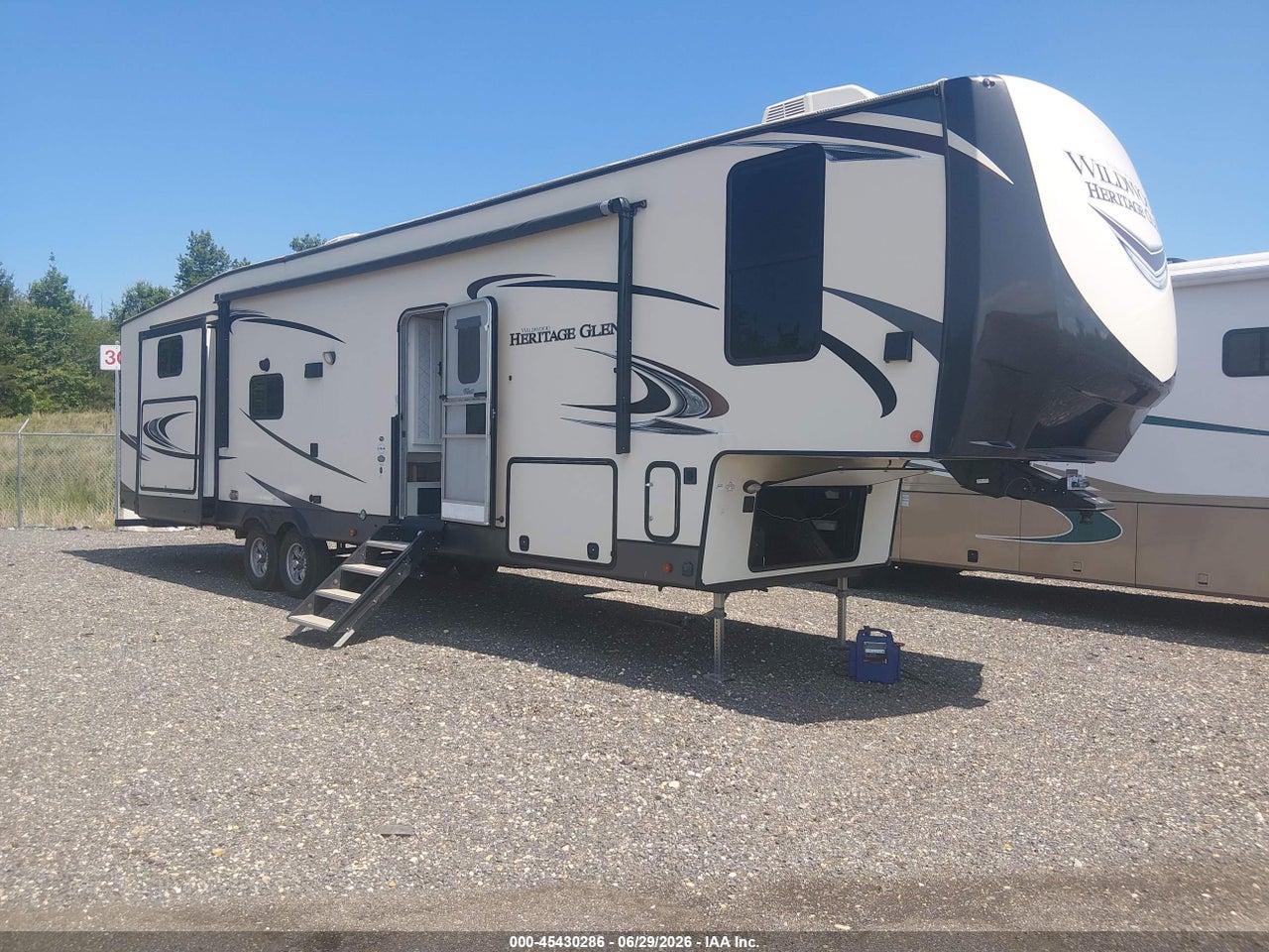 4X4FWBM20LV****** · 2019 FOREST RIVER OTHER