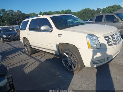 2013 CADILLAC ESCALADE PREMIUM