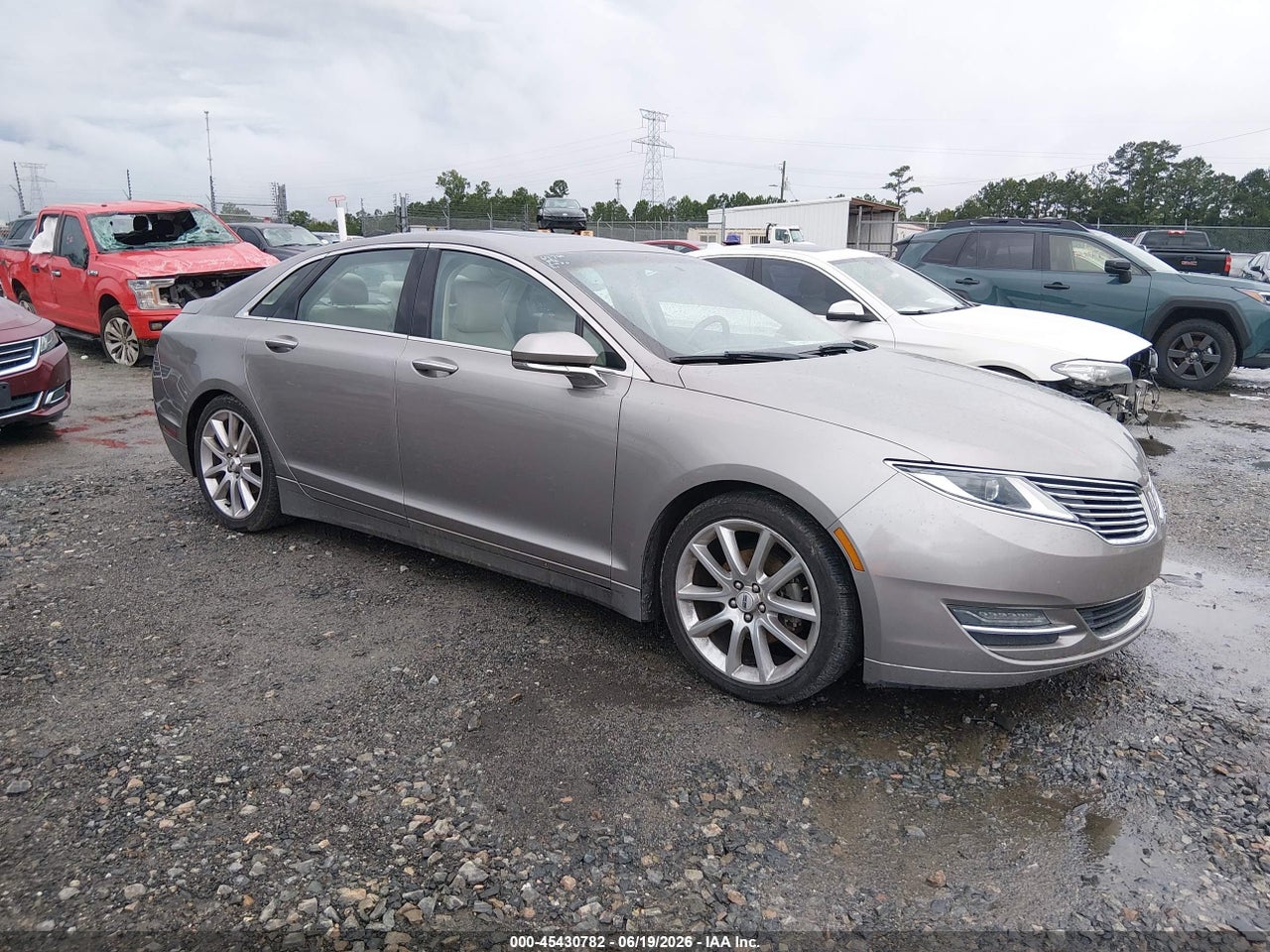 3LN6L2LU3GR****** · 2016 LINCOLN MKZ HYBRID