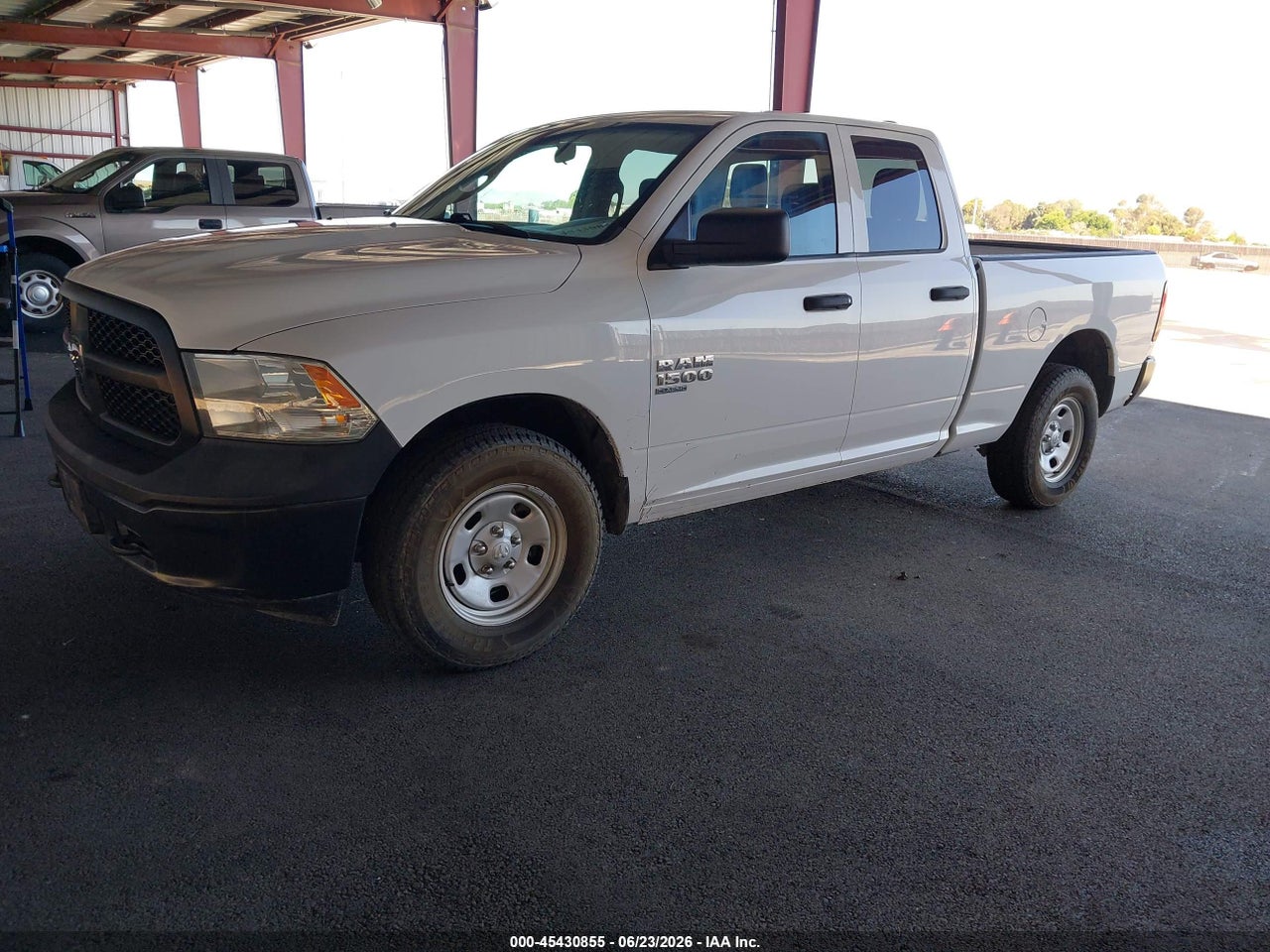 2019 RAM 1500 CLASSIC TRADESMAN  4X4 6'4 BOX · 2/11