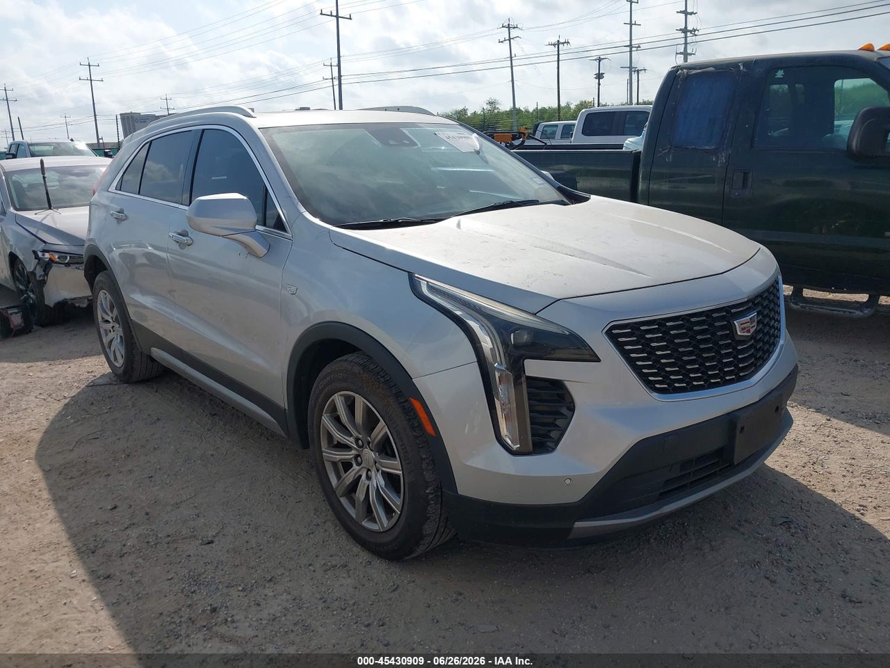 1GYFZCR46KF****** · 2019 CADILLAC XT4 PREMIUM LUXURY