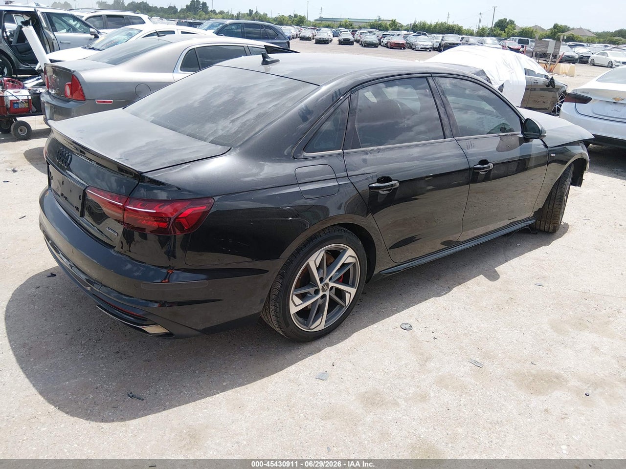 2024 AUDI A4 PREMIUM PLUS 45 TFSI S LINE QUATTRO S TRONIC · 4/11