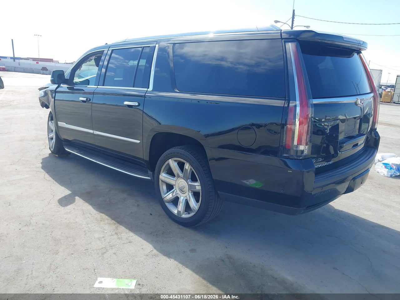 2018 CADILLAC ESCALADE ESV LUXURY · 3/11