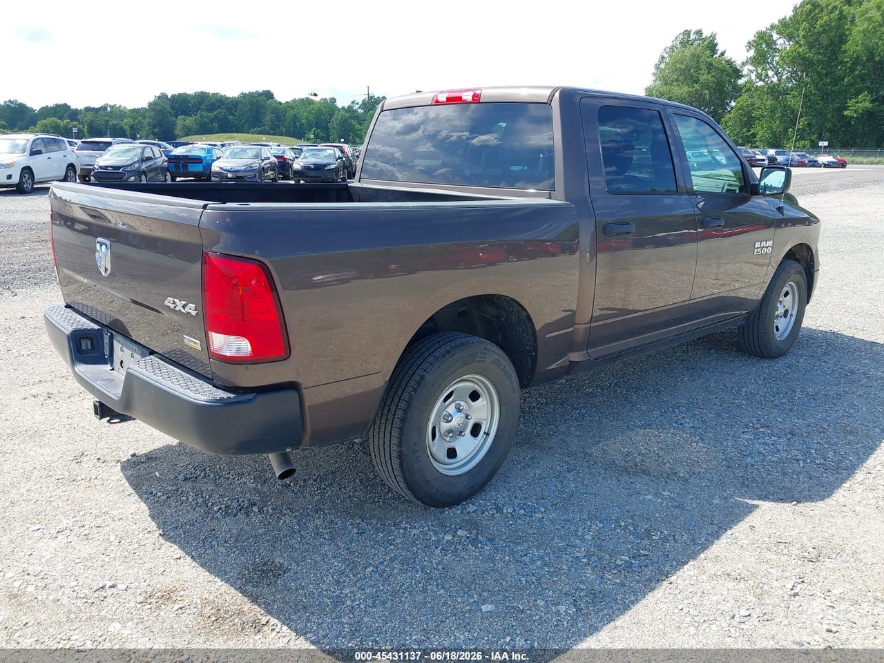 2018 RAM 1500 TRADESMAN  4X4 5'7 BOX · 4/11