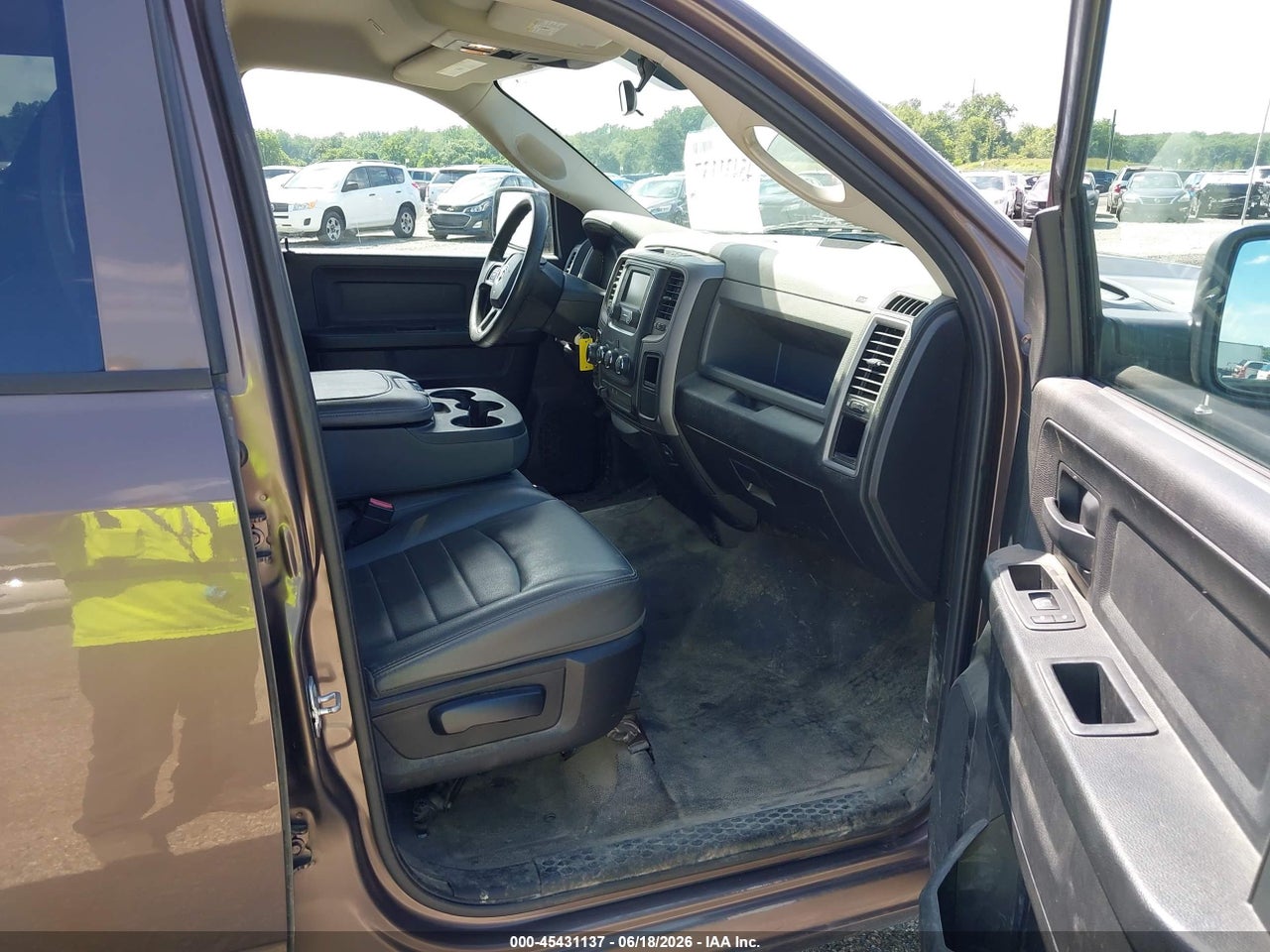 2018 RAM 1500 TRADESMAN  4X4 5'7 BOX · 5/11