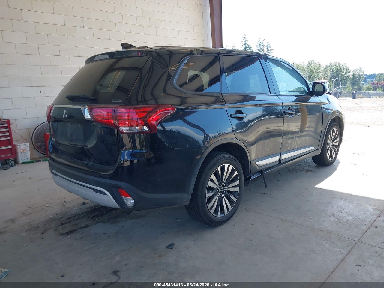 2020 MITSUBISHI OUTLANDER ES 2.4 S-AWC · 4/11