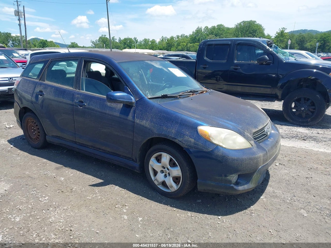 2T1KR32E38C****** · 2008 TOYOTA MATRIX XR