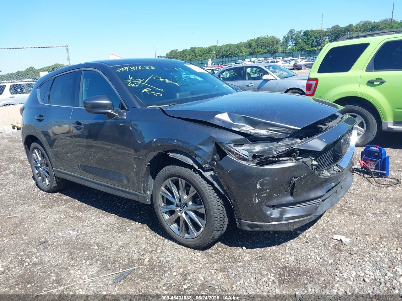 JM3KFBEY8K0****** · 2019 MAZDA CX-5 SIGNATURE