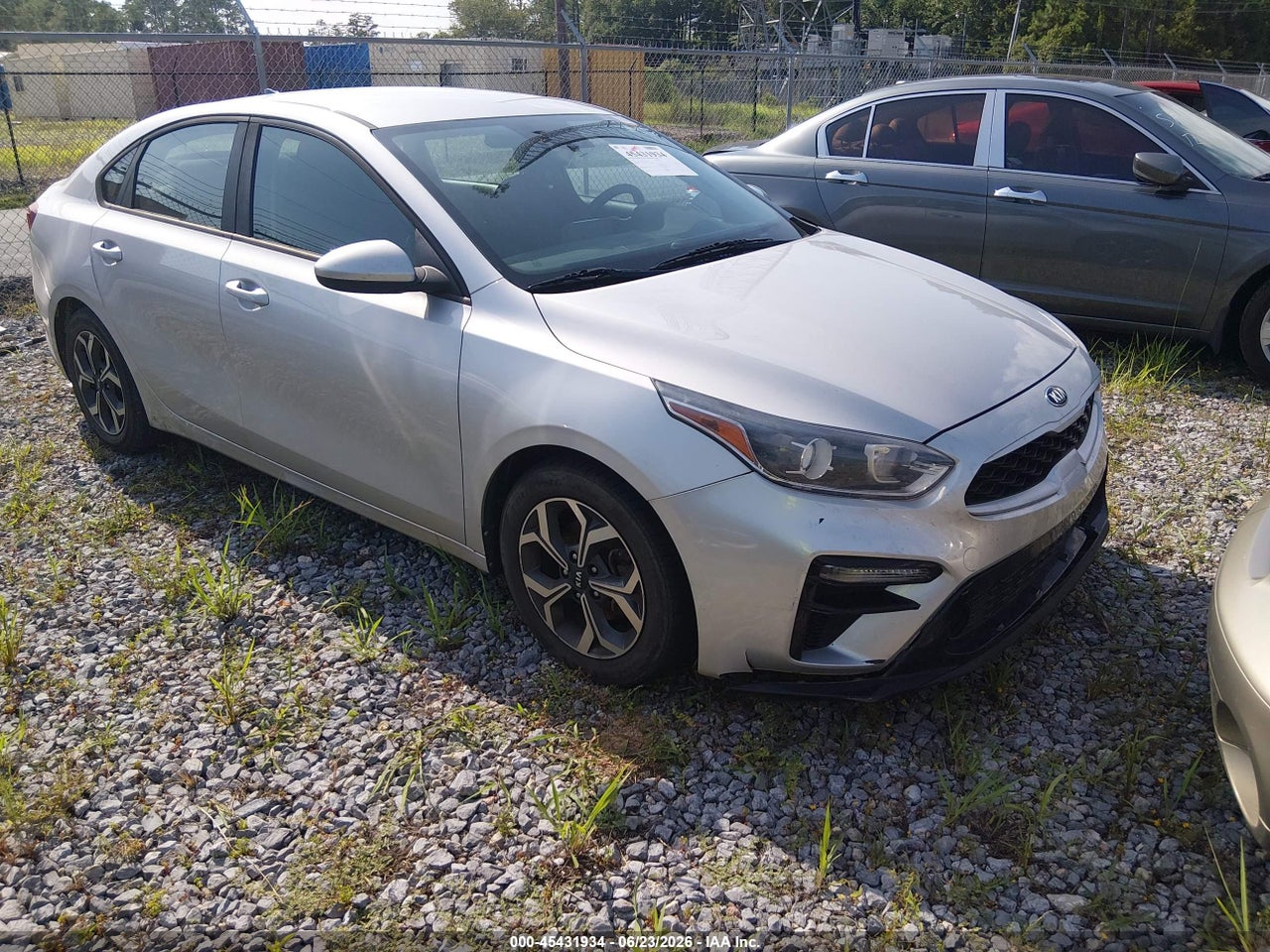 3KPF24AD0LE****** · 2020 KIA FORTE LXS