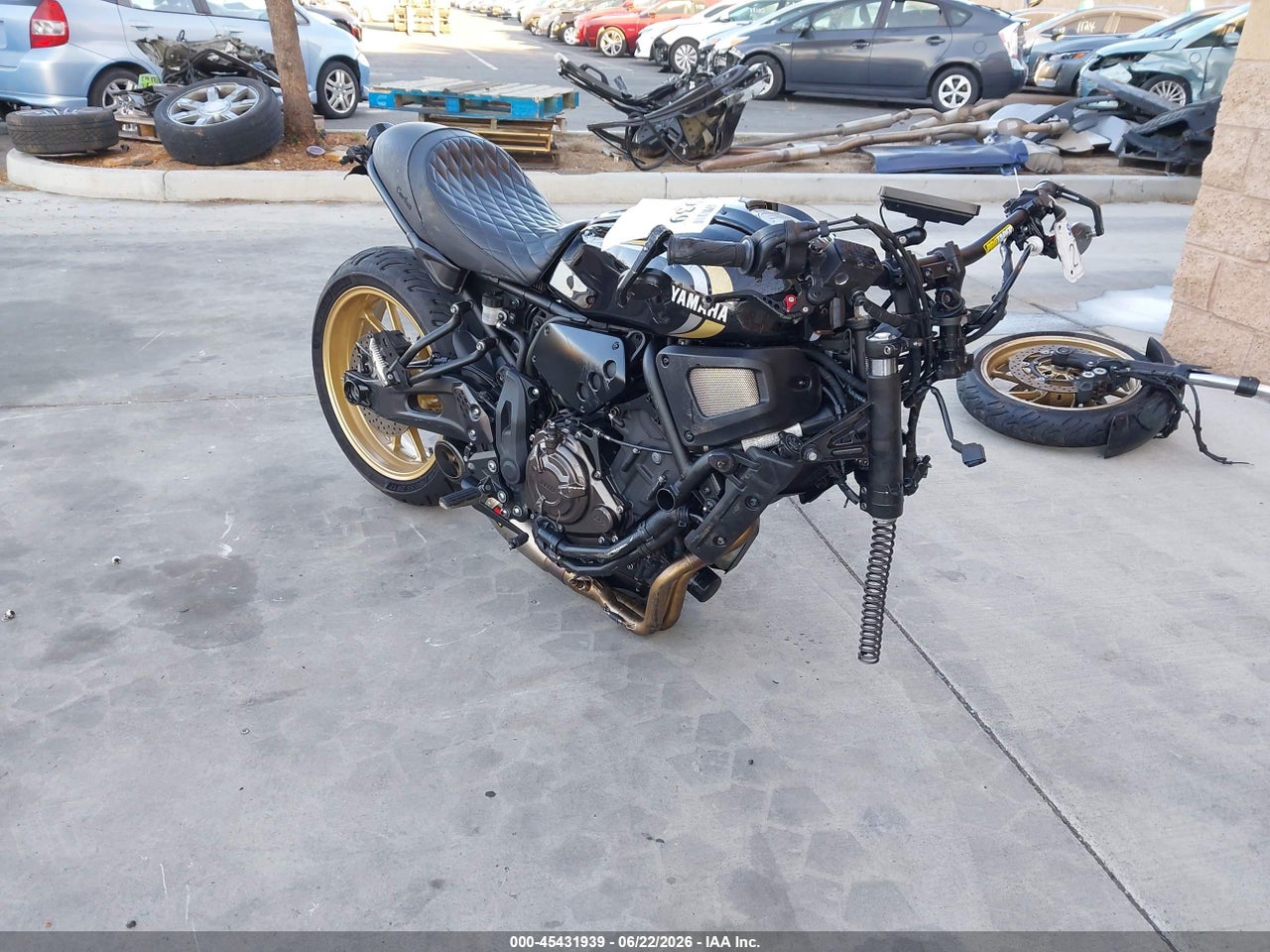JYARM42Y5RA****** · 2024 YAMAHA MTM690