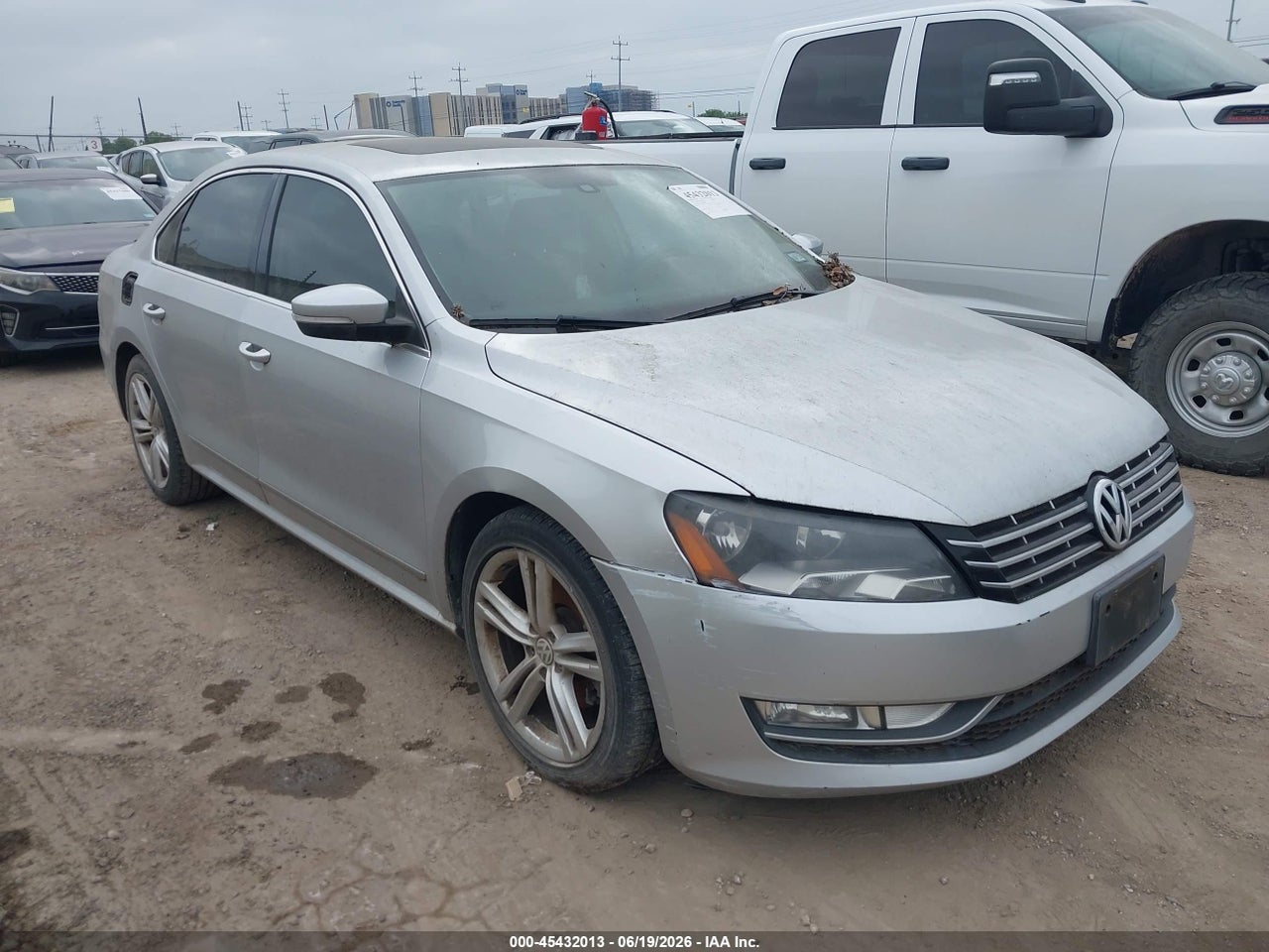1VWCN7A33EC****** · 2014 VOLKSWAGEN PASSAT 2.0L TDI SEL PREMIUM
