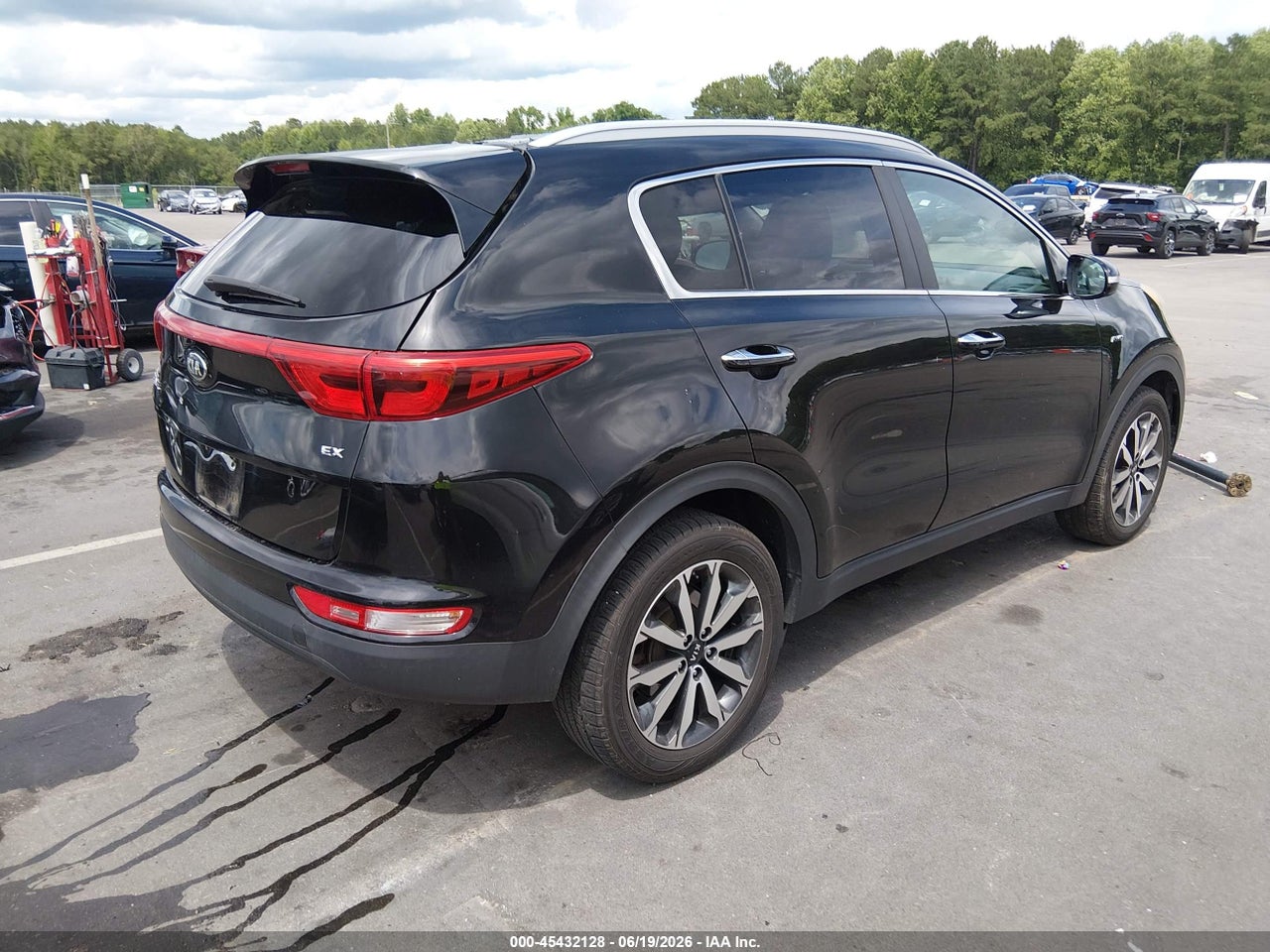 2017 KIA SPORTAGE EX · 4/11