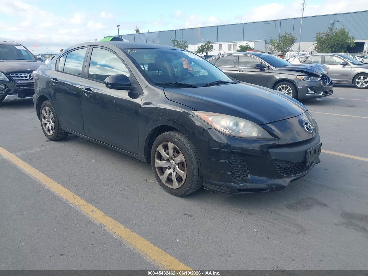 JM1BL1UP7D1****** · 2013 MAZDA MAZDA3 I SPORT