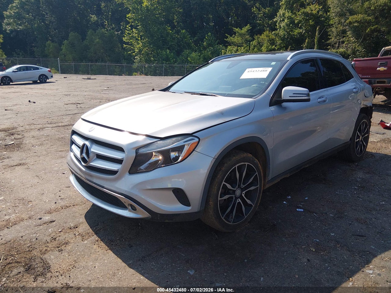 2016 MERCEDES-BENZ GLA 250 · 2/11