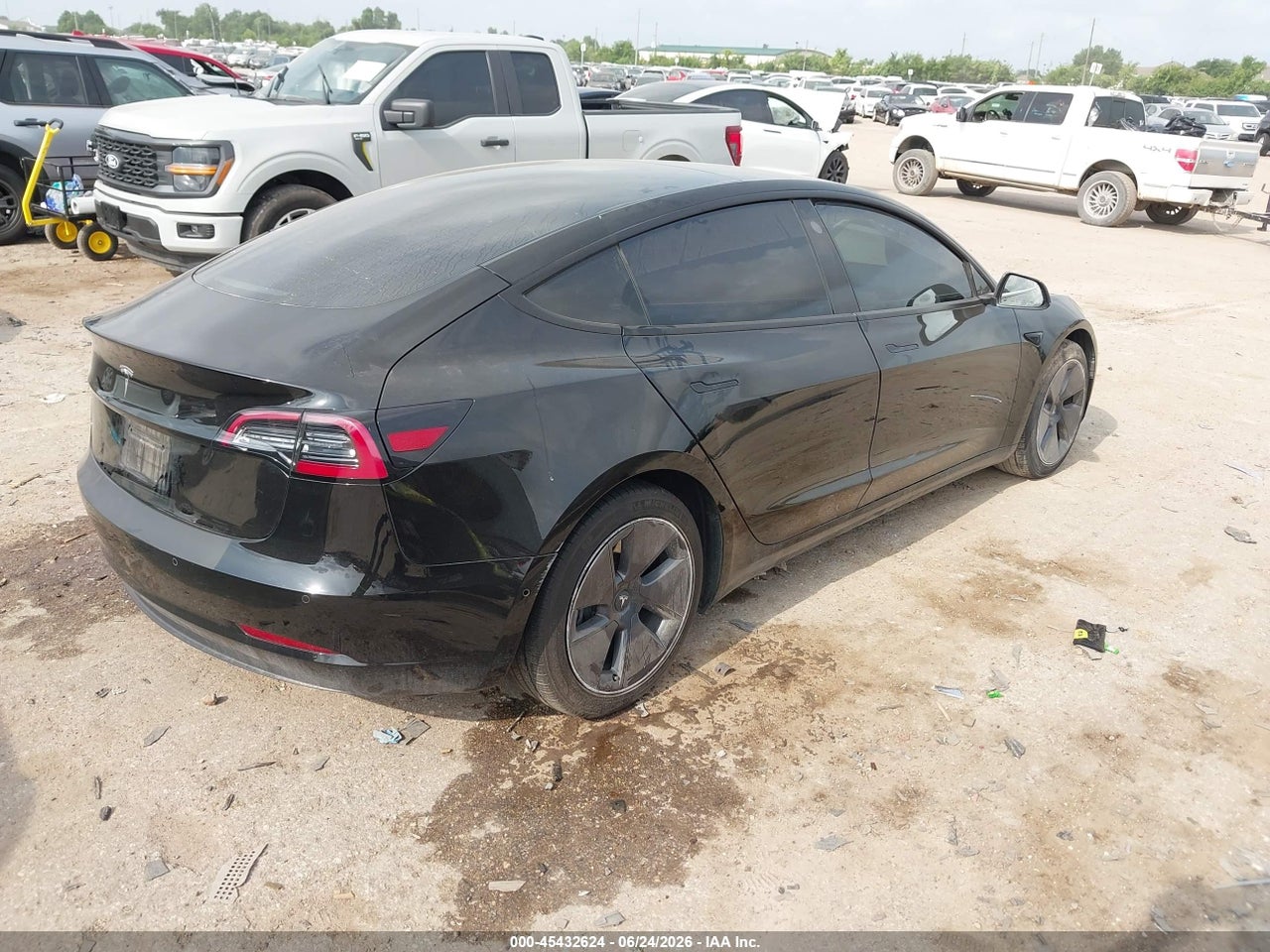 2021 TESLA MODEL 3 STANDARD RANGE PLUS REAR-WHEEL DRIVE · 4/9
