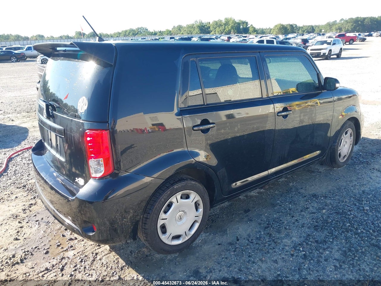 2013 SCION XB · 4/11