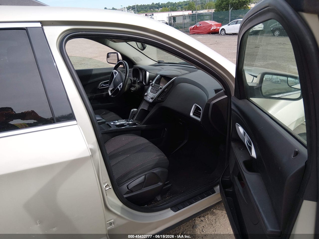 2GNALBEK4E6****** · 2014 CHEVROLET EQUINOX LT · 5/11