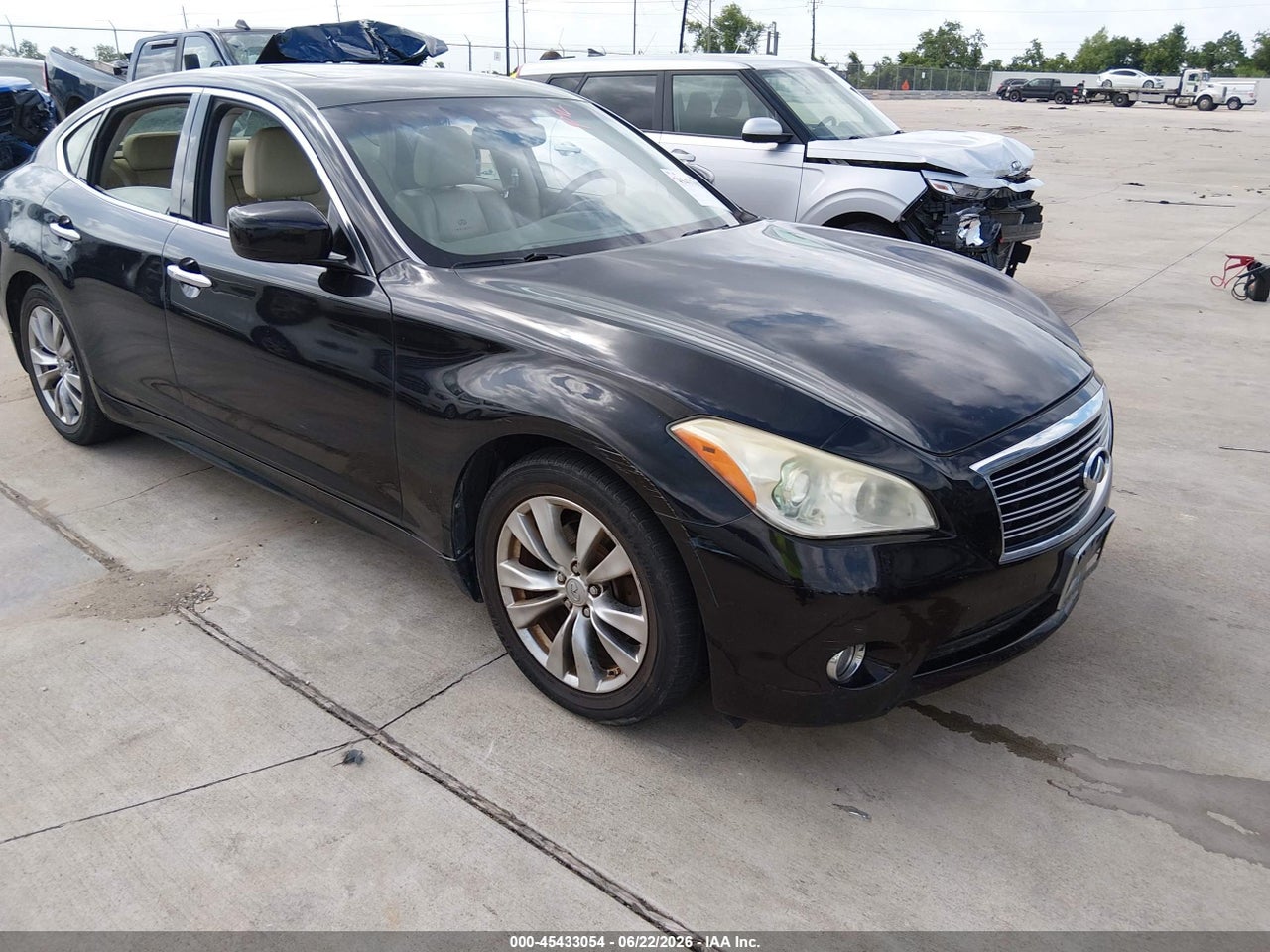 JN1BY1AP5CM****** · 2012 INFINITI M37