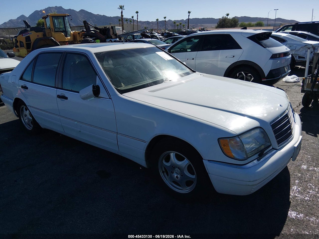 WDBGA43GXWA****** · 1998 MERCEDES-BENZ S 420