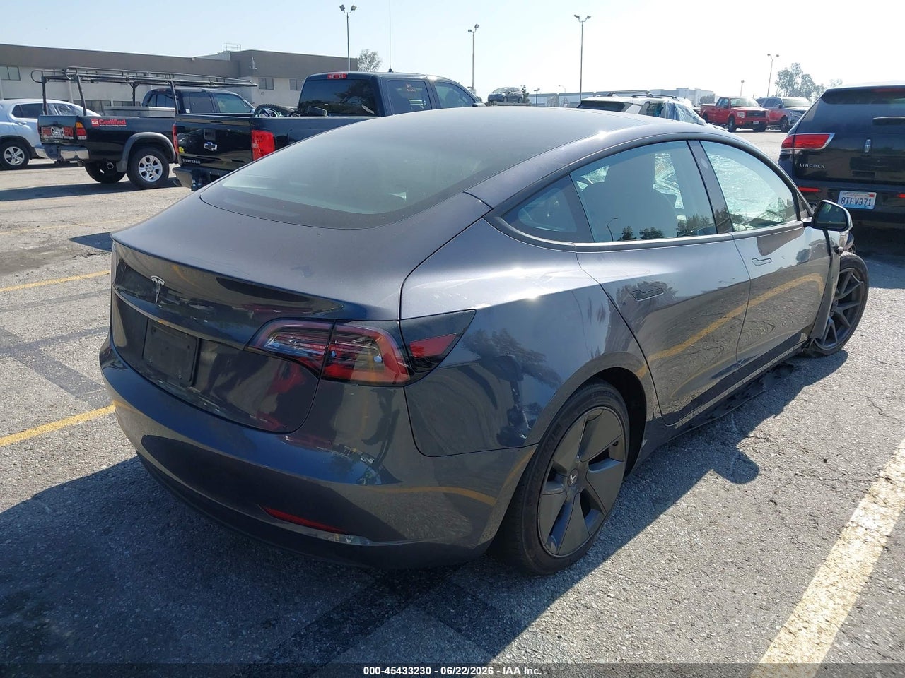 2023 TESLA MODEL 3 REAR-WHEEL DRIVE · 4/11