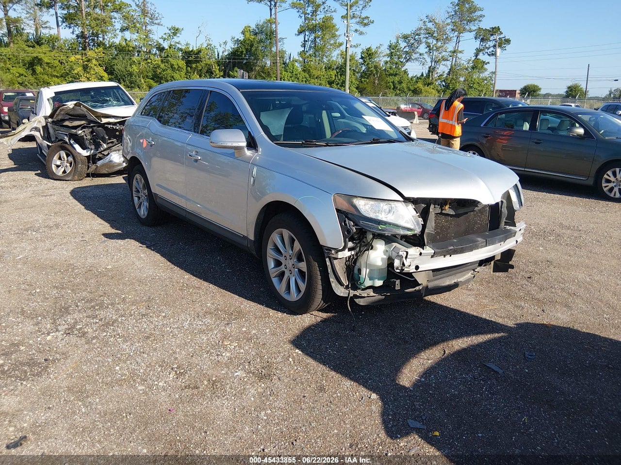 2LMHJ5FK1DB****** · 2013 LINCOLN MKT