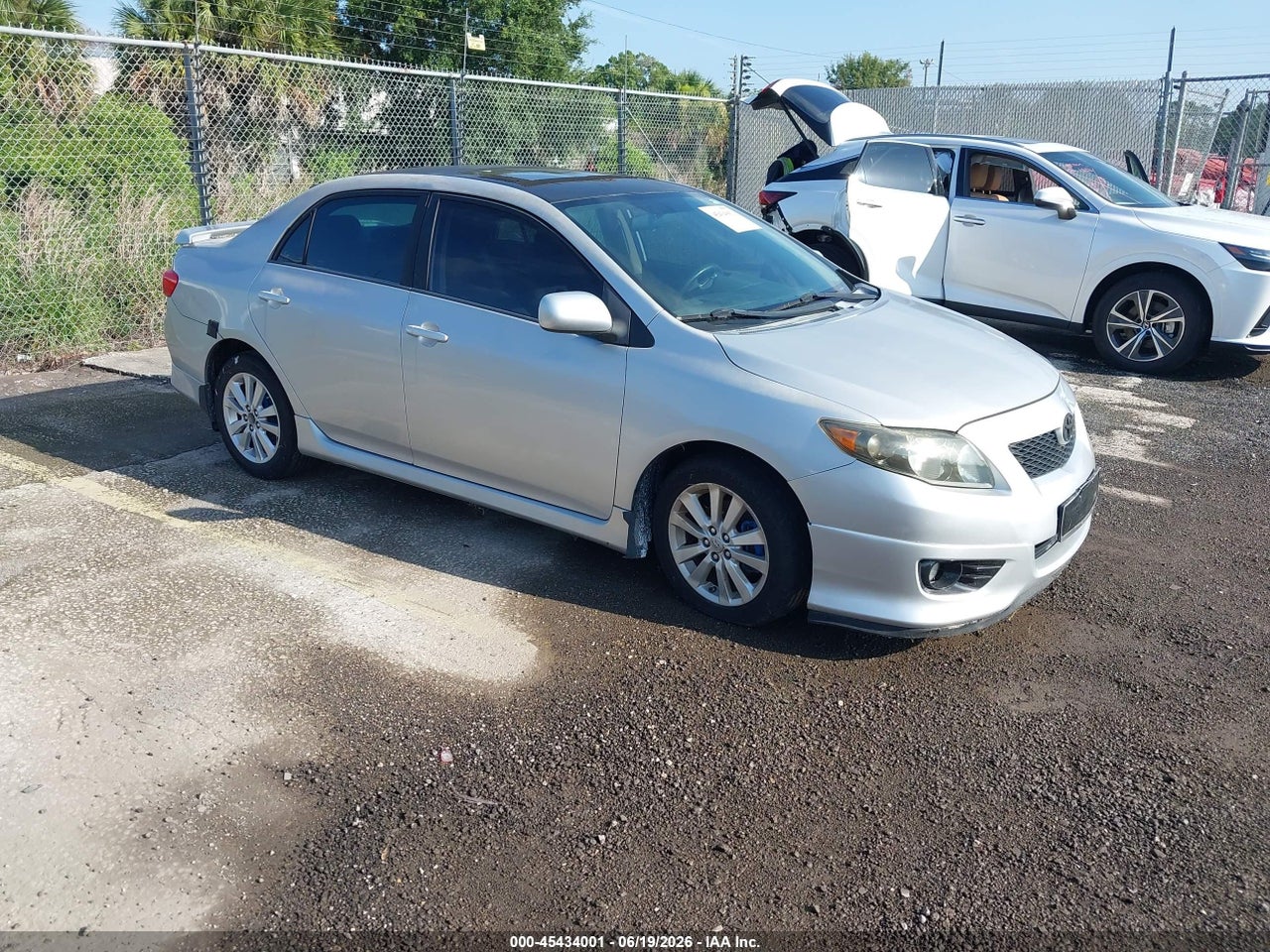 2T1BU40E89C****** · 2009 TOYOTA COROLLA S