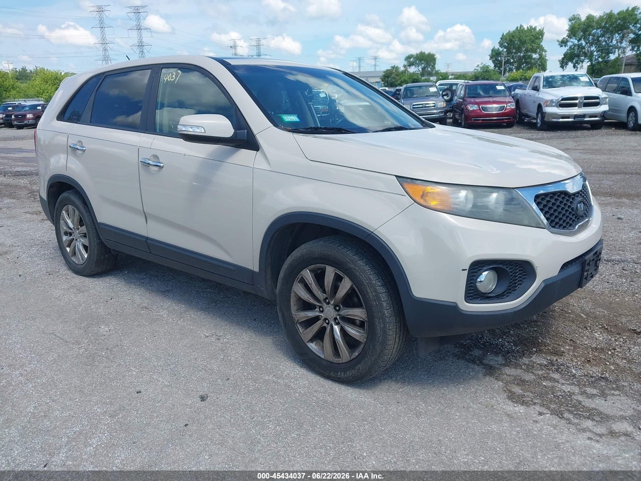 5XYKU4A25BG****** · 2011 KIA SORENTO EX V6