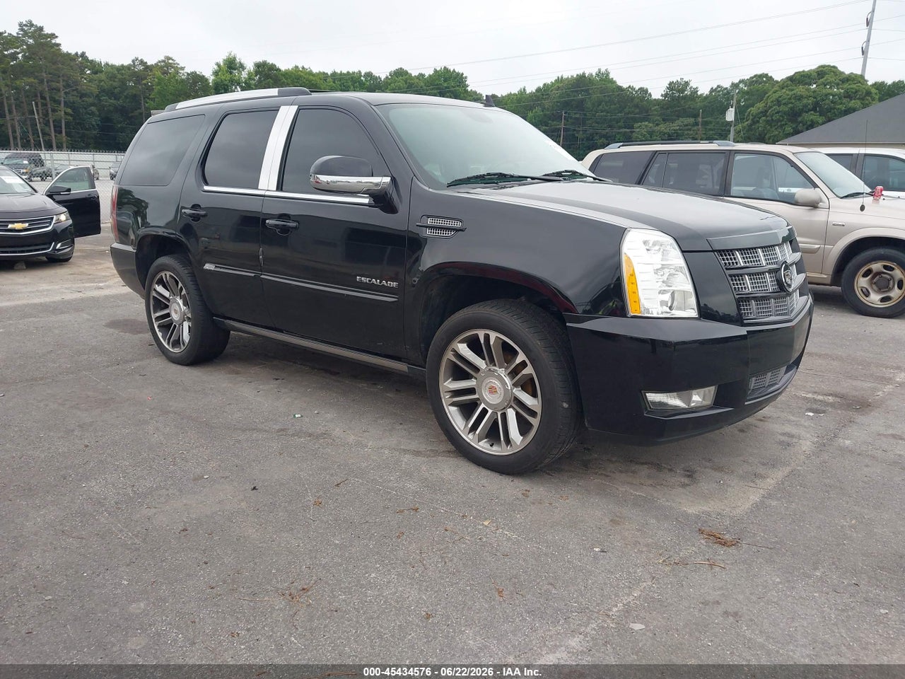 1GYS3CEF2CR****** · 2012 CADILLAC ESCALADE PREMIUM