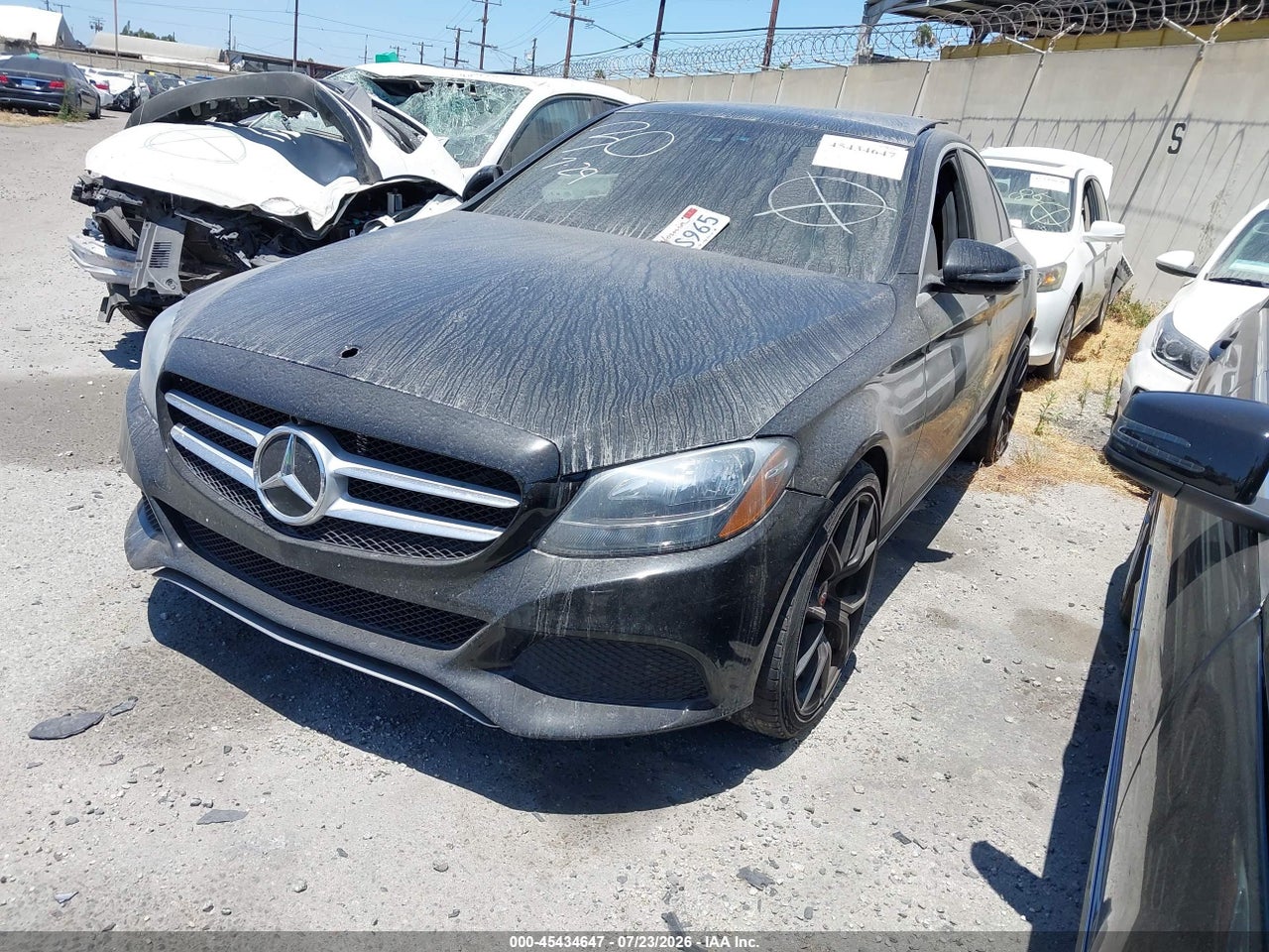 2016 MERCEDES-BENZ C 300   · 2/11