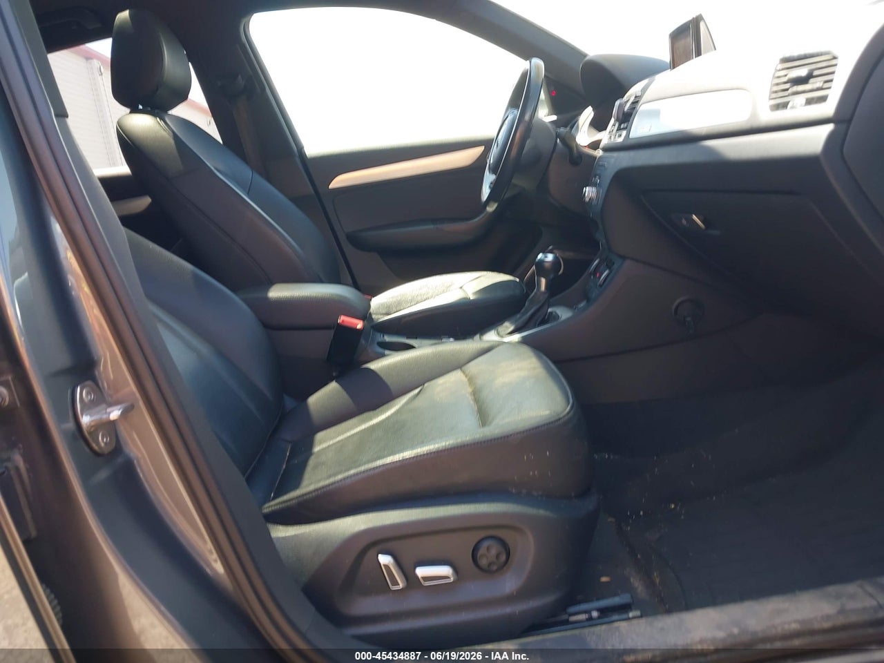 2016 AUDI Q3 2.0T PREMIUM PLUS · 5/11