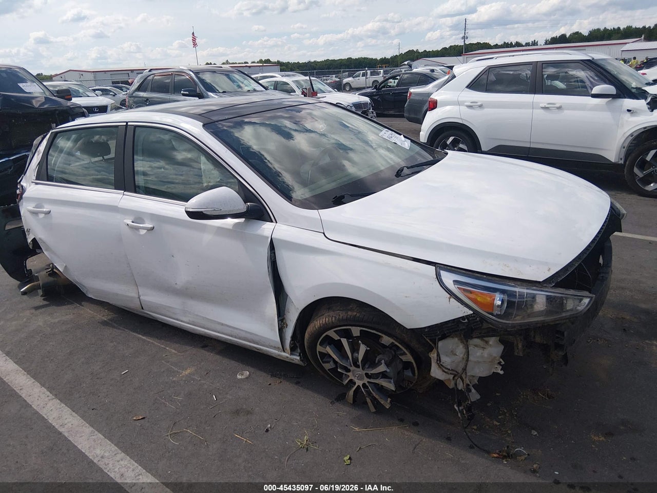 KMHH35LE6LU****** · 2020 HYUNDAI ELANTRA GT