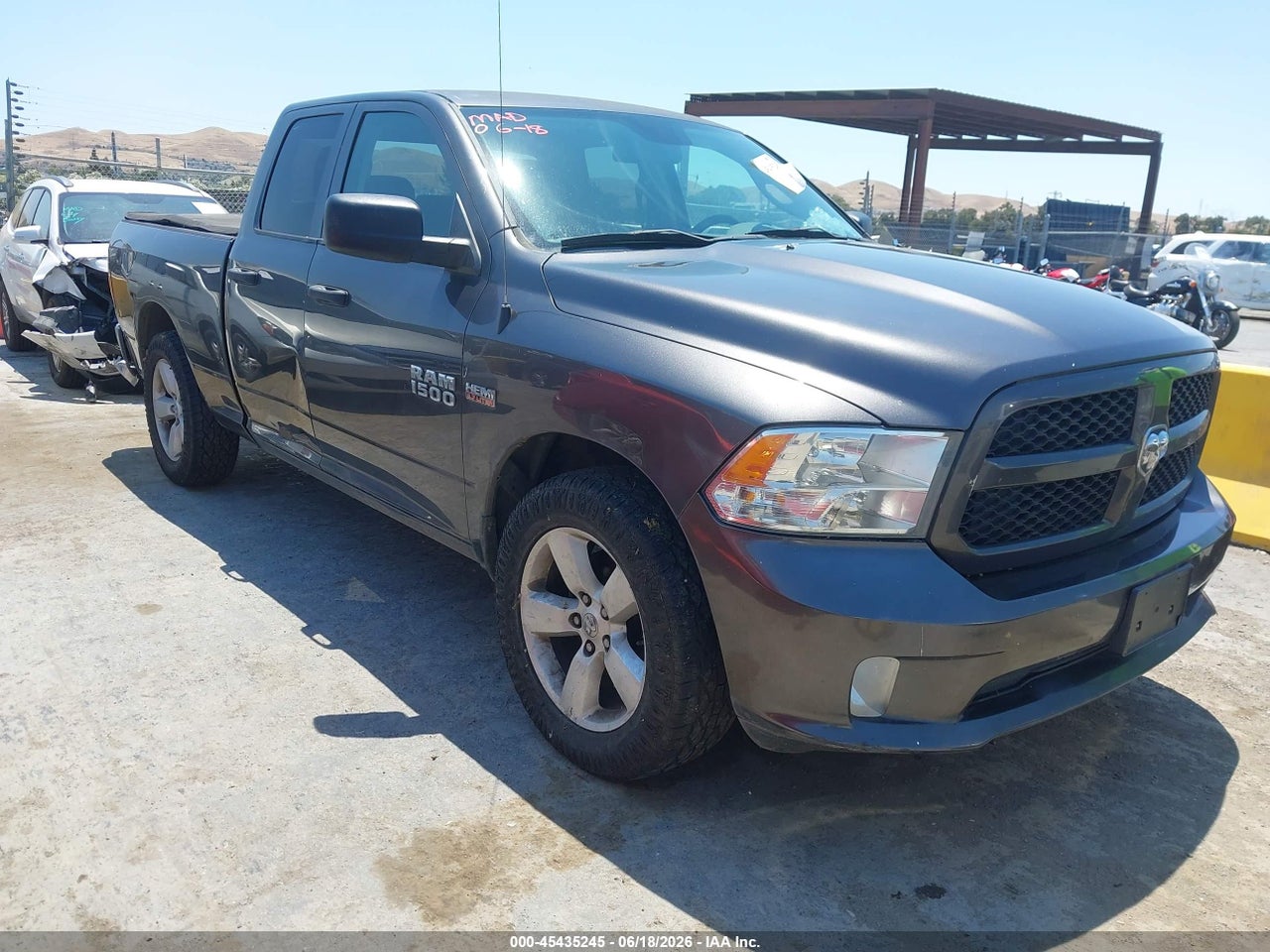 1C6RR6FT5GS****** · 2016 RAM 1500 EXPRESS